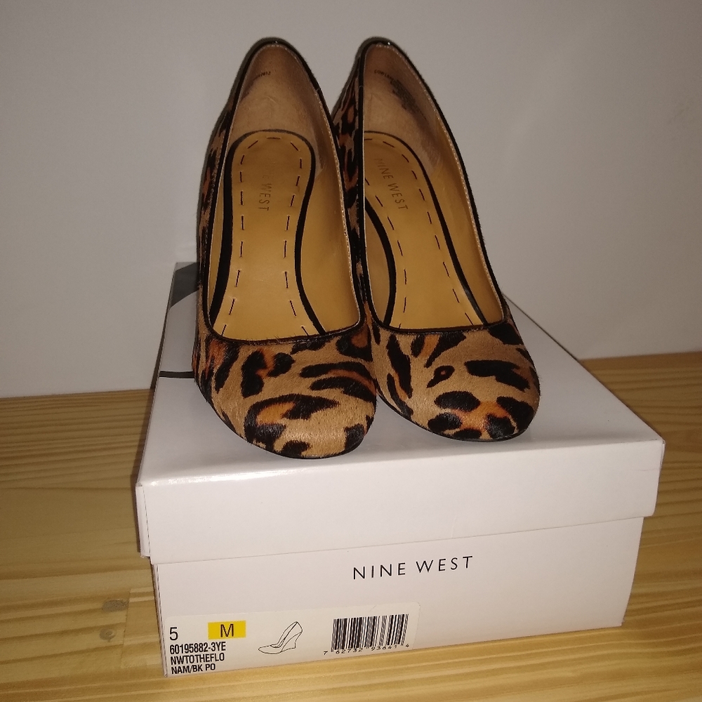 Nine West shoes. Wedges. Animal Print. Leather.